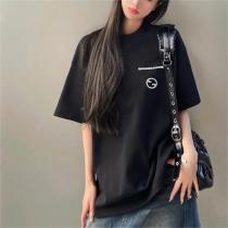 ☆2026コレクション☆GUCC1 スーパーコピー Ｔシャツ 刺繡ロゴ ユニセックス 立体感 2色 