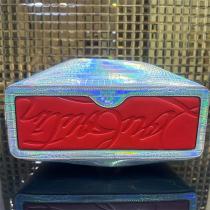 洗練された魅力 クリスチャンルブタン コピー トートバッグ エンボスロゴ レーザー Christian Louboutin