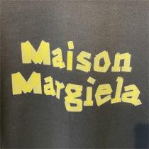 2026新作登場☆メゾン マルジェラ 偽物 Ｔシャツ テープ ロゴ プリント 綿 ユニセックス Maison Margiela