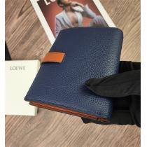 長く愛用できる ロエベ スーパーコピー 財布 バーティカル ウォレット ソフトグレインカーフ LOEWE