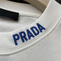 ミニマリズム プラダ スーパーコピー Ｔシャツ クルーネック コットン生地 PRADA