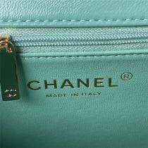 ☆キュートなカラー☆CHANE1 スーパーコピー ショルダーバッグ コンパクトサイズ 可愛い 