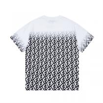 2026ssコレクション FENDI 偽物 Ｔシャツ モノグラム FFロゴ グラデーションデザイン フェンディ
