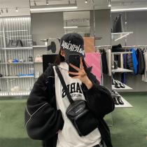 2026大容量☆Balenciaga バレンシアガスーパーコピー Explorer ボディバッグ 斜め掛けバッグ  通勤 通学 カジュアル 