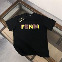 2026SS FENDI コピー Ｔシャツ 立体的 ロゴ プリント 100%コッ...