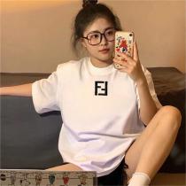 2026春夏新作 FENDI コピー Ｔシャツ FFロゴ 貼り付け 100%コットン フェンディ 