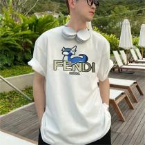 FRGMT x POKÉMON x フェンディ スーパーコピー Ｔシャツ 純綿生地 ミニリュウ プリント FENDI 