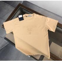 人気定番作 プラダ スーパーコピー Ｔシャツ エンボス 加工 ロゴ 純綿生地 3色 男女兼用 PRADA 