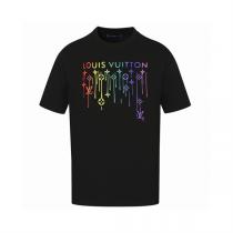 2026春夏コレクション ルイヴィトン 偽物 Ｔシャツ ロゴ プリント柄 虹色 ...