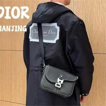 DIOR スーパーコピー メッセンジャーバッグ ストラップ付き ミニ 鞍 縫糸 ...