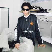 Adidas X BALENCIAGA コピー 長袖Ｔシャツ コラボ Vネック サッカー オーバーサイズ バレンシアガ