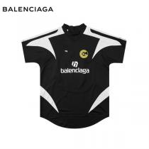 Manchester United F.C. X バレンシアガ スーパーコピー Ｔシャツ  BALENCIAGA 番号10 ロゴナイロン ユニセックス