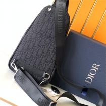 ★高品質★DIOR スーパーコピー ボディバッグ メンズ メタル素材 防錆 布と牛革 ロゴ モノグラム ディオール