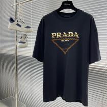 2026限定作 プラダ スーパーコピー Ｔシャツ 三角 ロゴ 立体感 デザイン ...