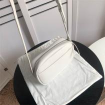 BALENCIAGA スーパーコピー カメラバッグ EVERYDAY ミニ ロゴ プリント 子牛革 ポケット バレンシアガ
