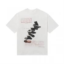 Maison Margiela スーパーコピー Tシャツ ロゴ プリント 靴 現...