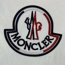 2026年最新作 MONCLER コピー 新作 クルーネック 刺繍ロゴ 立体感 ユニセックス Tシャツ 純綿100%