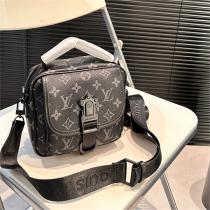 ★2026SS★LOUIS VUITTON  メッセンジャーバッグ クエスト ダ...