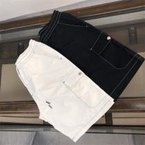 2026夏のおすすめ プラダ 偽物 ハーフパンツ 伸縮 バンド ホワイト 三角 ロゴ 洗練 デザイン ナイロン PRADA