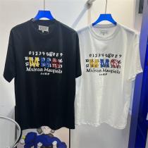 2026 メゾン マルジェラ 偽物 Ｔシャツ 線条飾り 落書き カレンダー ロゴ...