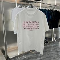 Maison Margiela コピー Ｔシャツ MM6 数字 ロゴ タグ デザイン プリント シンプル メゾン マルジェラ