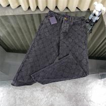 希少な柄 ルイヴィトン コピー ジーンズ 渦巻き模様 モノグラムロゴ pharrell williams x コラボ LOUIS VUITTON