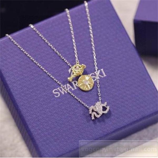 SWAROVSKI 偽物 ネックレス 3連チェーン サンバースト型チャーム クリスタル装飾 スワロフスキー