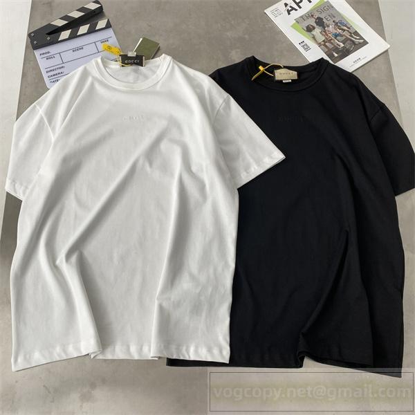Gucc1 コピー  Tシャツ 同系色 刺繍ロゴ 上品なブラック＆ホワイト カジュアルでありながらラグジュアリー Gucc1