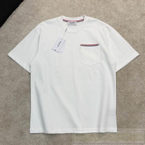 トムブラウン コピー Tシャツ ブランドロゴとトリコロールラインで洗練された印象 THOM BROWNE