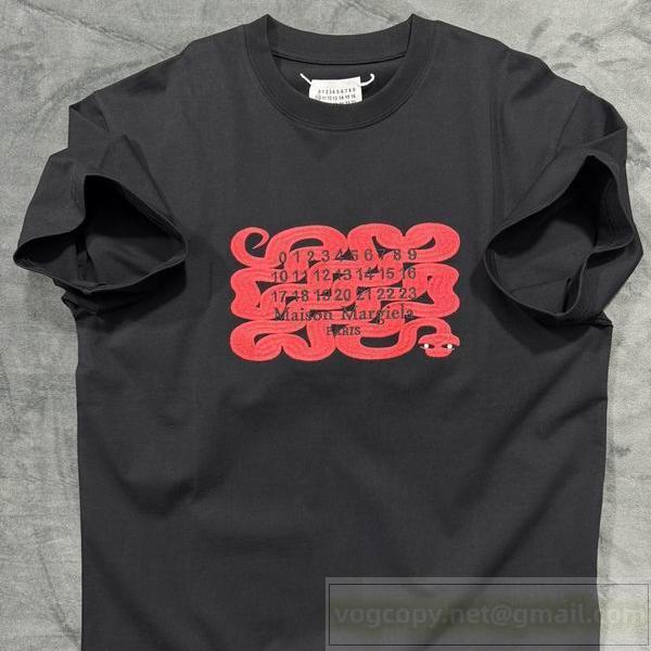 Maison Margiela スーパーコピー Tシャツ 曲線デザイン ロゴ グラフィック メゾン マルジェラ