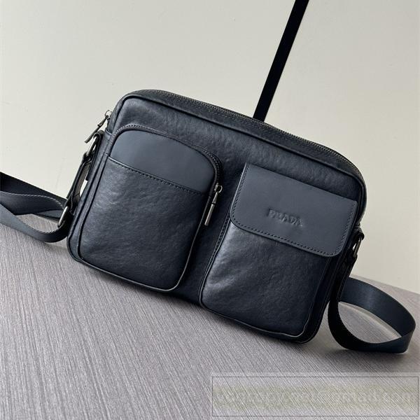 PRADA スーパーコピー ショルダーバッグ ブラックレザー シンプル 上品なデザイン プラダ
