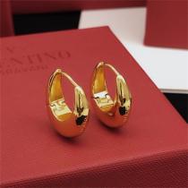 CELINE 偽物 ピアス トリオンフ モチーフ ゴールド エレガンス セリーヌ