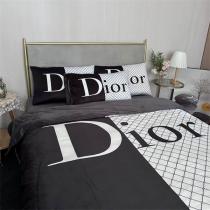 ディオール スーパーコピー 寝具4点セット モノトーン 洗練された格子柄と大胆ロゴ DIOR