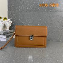 エルメス スーパーコピー ハンドバッグ キャメルレザー 「H」エンボスロゴ HERMES 