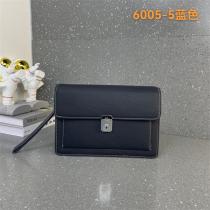 エルメス スーパーコピー ハンドバッグ キャメルレザー 「H」エンボスロゴ HERMES 