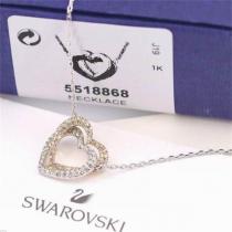 スワロフスキー スーパーコピー ネックレス 2つのハート 重なり合うデザイン ピンククリスタル SWAROVSKI