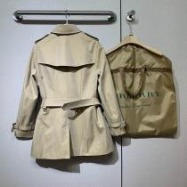 バーバリー スーパーコピー コート ベージュ トレンチ ダブルブレスト 英国スタイル 雰囲気 BURBERRY