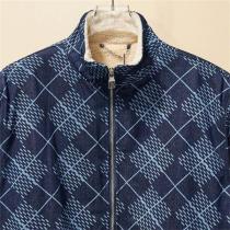 LOUIS VUITTON スーパーコピー ジャケット ブラック モノグラム エンボス 上品な エレガンス ルイヴィトン