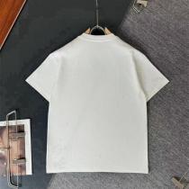 Gucc1 偽物 Tシャツ シンプルロゴ 刺繍エレガント 高級感のあるデザイン Gucc1