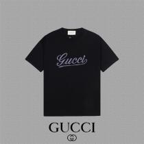 Gucc1 スーパーコピー Tシャツ 筆記体ロゴ クラシックなブラック＆ホワイト シンプルなエレガントスタイル Gucc1
