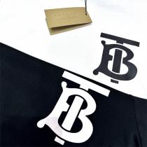 バーバリー 偽物 Tシャツ 大きなBロゴ クリーンでスタイリッシュなデザイン BURBERRY