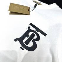 バーバリー 偽物 Tシャツ 大きなBロゴ クリーンでスタイリッシュなデザイン BURBERRY