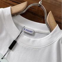 BURBERRY スーパーコピー Tシャツ 騎士刺繍 スタイリッシュなブラック＆ホワイト カジュアルでも高級感 バーバリー