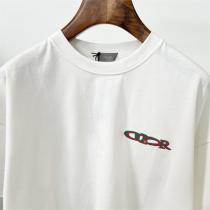 DIOR コピー Tシャツ スタイリッシュな 現代的 シャープ デザイン ディオール