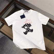 LOUIS VUITTON スーパーコピー Tシャツ テディベアデザイン モノグラムと遊び心 ルイヴィトン