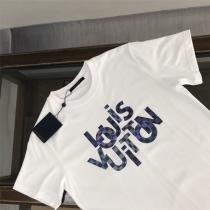 ルイヴィトン スーパーコピー Tシャツ カラフルロゴパターン モダン スタイリッシュなデザイン LOUIS VUITTON