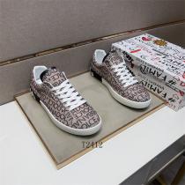 Dolce&Gabbana スーパーコピー スニーカー ホワイトソール 黒ヒール DGロゴ AMOREプリント ドルチェ＆ガッバーナ