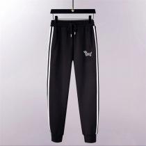 THOM BROWNE 偽物 セットアップ ジャケット＆パンツ トリコロールアクセントが魅力 トムブラウン