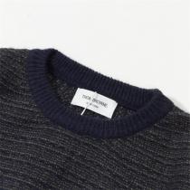 トムブラウン スーパーコピー セーター 左袖3本ライン スポーティーでありながら上品なデザイン THOM BROWNE