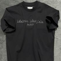Maison Margiela スーパーコピー Tシャツ アイボリーボディ ロゴ メゾン マルジェラ